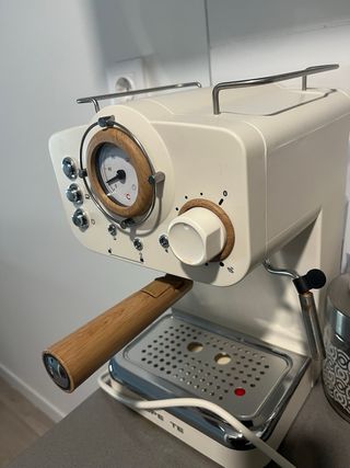 Cafetera Create Retro Beige