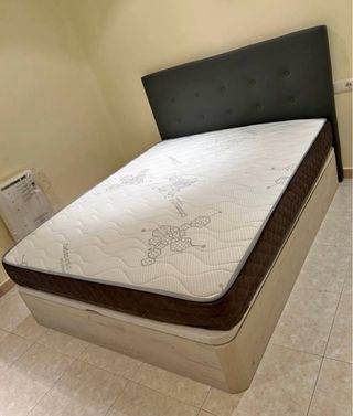 CANAPÈS Y COLCHÓNES UN OFERTAS