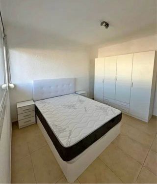 CANAPÈS Y COLCHÓNES UN OFERTAS