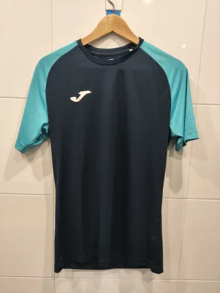 Camisetas Joma Negras y Rojas