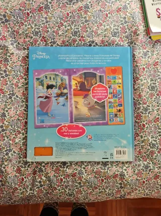 PALABRAS MÁGICAS DISNEY PRINCESAS 30 BOTONES CO...