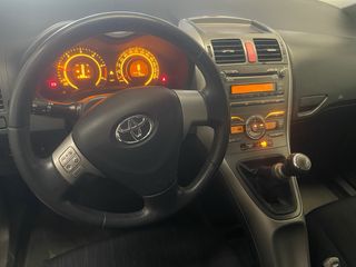 Toyota Auris 2008
