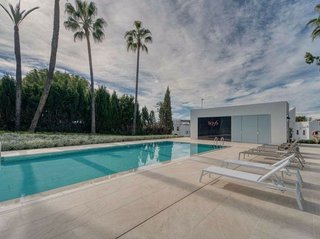 Chalet en alquiler en Nueva Andalucía centro en Marbella