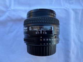 Objetivo Nikon Nikkor 50mm 1:1.4 D -