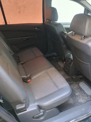 Opel Zafira 2009
