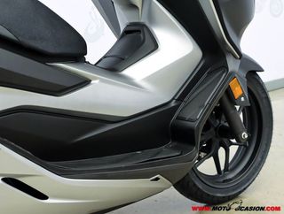 HONDA FORZA 300 -APTA A2-
