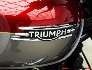 TRIUMPH BONNEVILLE T120 ¿A2?