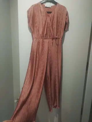 Mono plisado rosa Zara