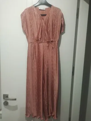 Mono plisado rosa Zara