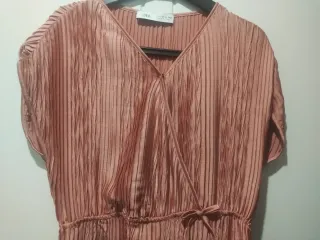 Mono plisado rosa Zara