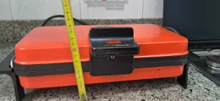 Sandwichera Eléctrica Roja