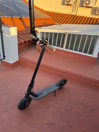 Patinete Eléctrico Xiaomi Essential