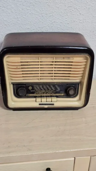 Radio Telefunken Serenata 57