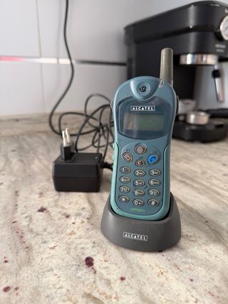 Teléfono Alcatel One Touch Easy