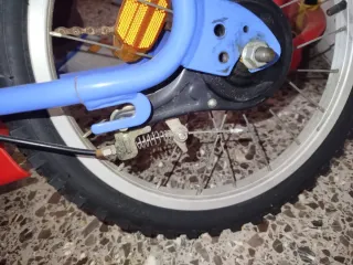 Bicicleta infantil azul