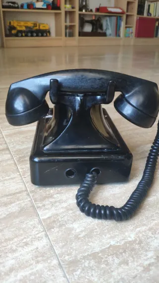 Teléfono Antiguo Standard Electric 2722B