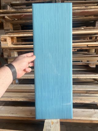 Azulejos para pared color azul 128 cajas 184/m.