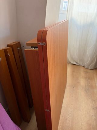 Mesa de comedor plegable de madera