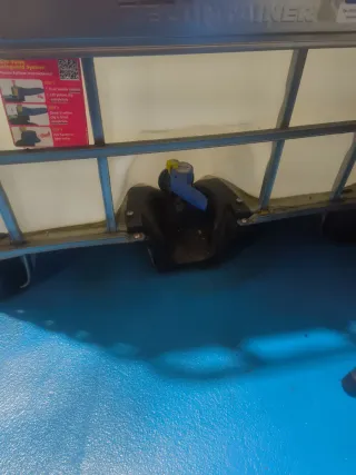 Depósito 1000L IBC con jaula metálica