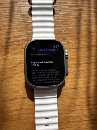 Apple Watch Ultra 2 (49mm, Titanio)