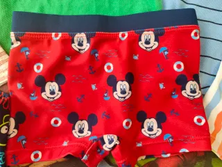 Lote Ropa Bebé 12m: 3 Bañadores y 3 Polos