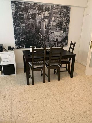 Piso en alquiler en Cruz Roja en Sevilla