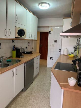 Piso en alquiler en Cruz Roja en Sevilla