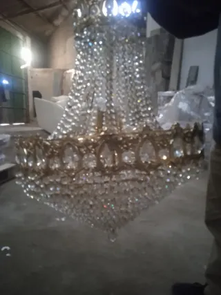 Lámpara araña cristal dorada