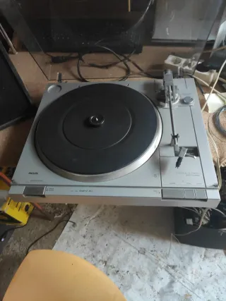 Tocadiscos Philips F235 Automático