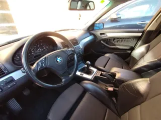 BMW 323i E46 manual