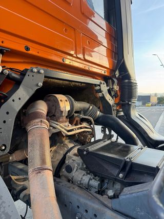 Camión Dumper Mercedes Actros 3336