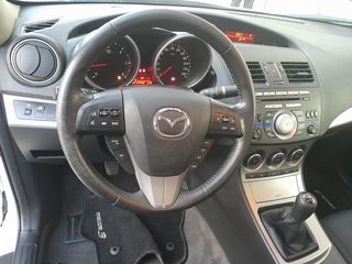 Mazda 3 2.2 CRTD 150cv Luxury