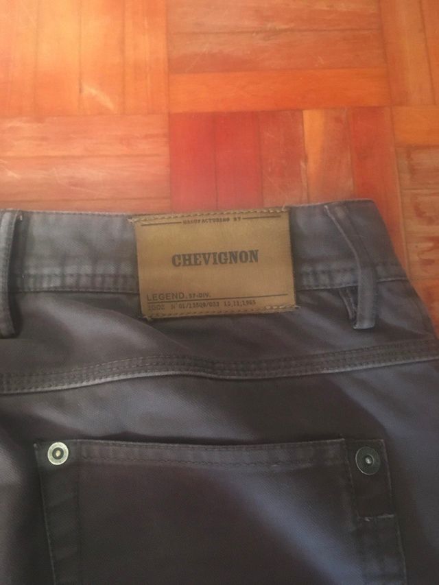 Vendo/Cambio Pantalón Chevignon Marrón Talla 30