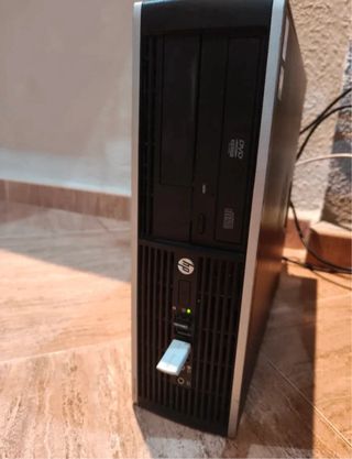 PC HP Compaq 8200 Elite SFF