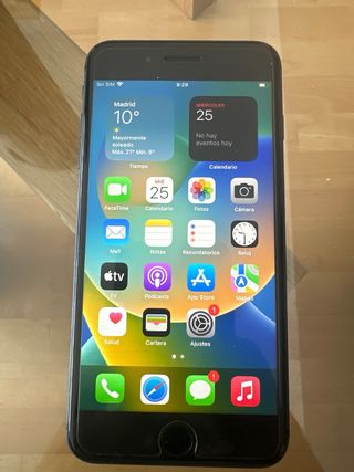 iPhone 8 Plus 64GB Gris Espacial - Batería 88%