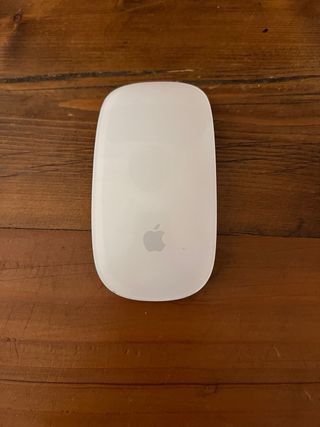 iMac 21.5 i7 16GB. 2019