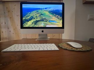 iMac 21.5 i7 16GB. 2019