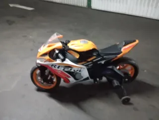 Moto Batería Repsol Infantil