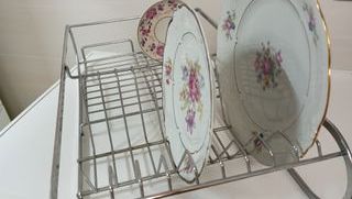 Scolapiatti in metallo