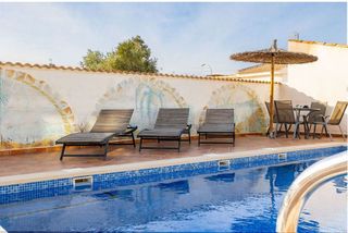 Chalet en venta en Centro en Torrevieja