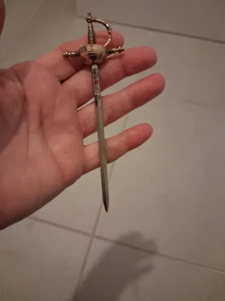 Abrecartas espada Toledo