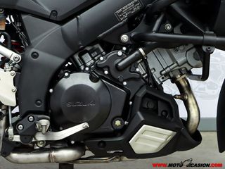 SUZUKI V-STROM 1000