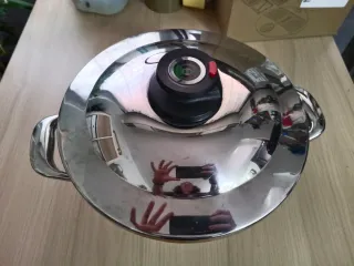 Olla AMC 24cm