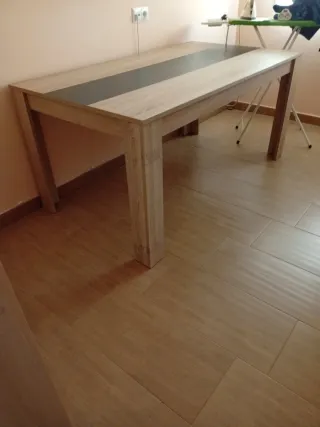 Mesa de salón madera