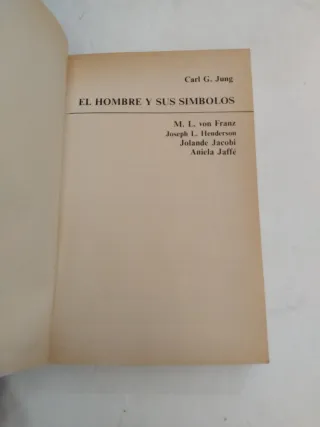 El hombre y los símbolos