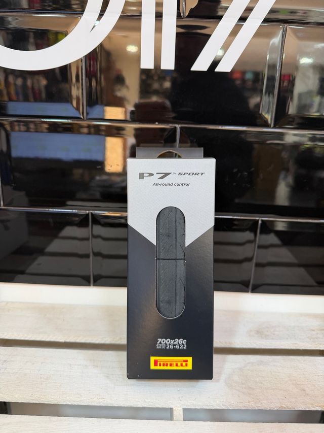 Cubierta Pirelli P7 Sport 700x26c