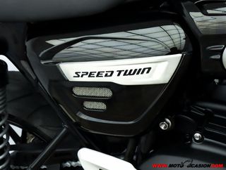 TRIUMPH SPEED TWIN 1200 -GARANTÍA OFICIAL-