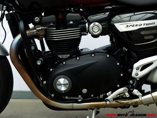 TRIUMPH SPEED TWIN 1200 -GARANTÍA OFICIAL-