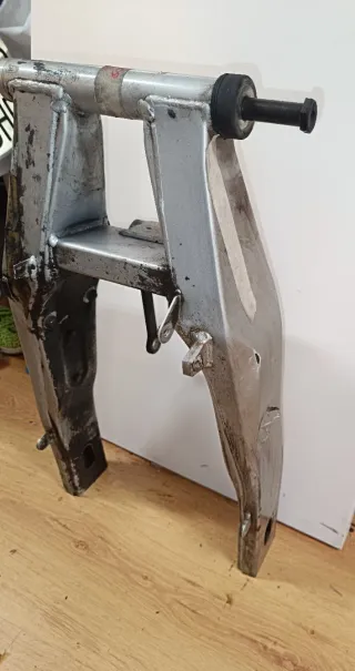 Basculante Yamaha YZF 600R Thundercat