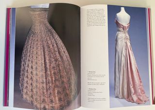 Moda. Una historia desde el s. XVIII al s. XX